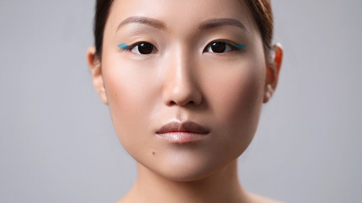 olhos em formato monólido