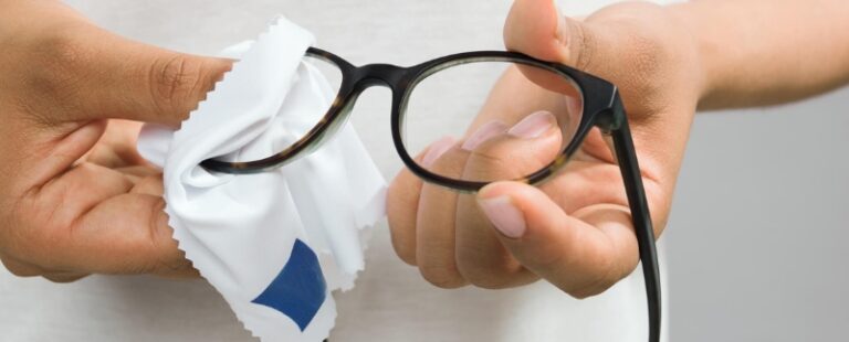 Como Tirar Mancha da Lente do Óculos? Veja Dicas Práticas!